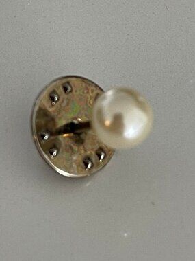 Faux Pearl Neck tie pin